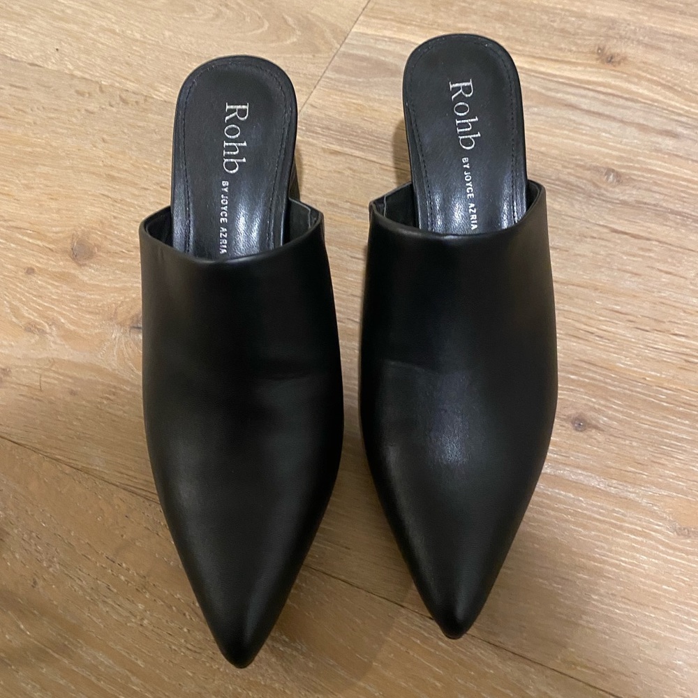 Black pointed toe mules